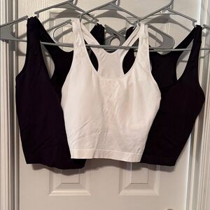 NWOT Women's Black and White Ribbed SPORTS BRA size XL